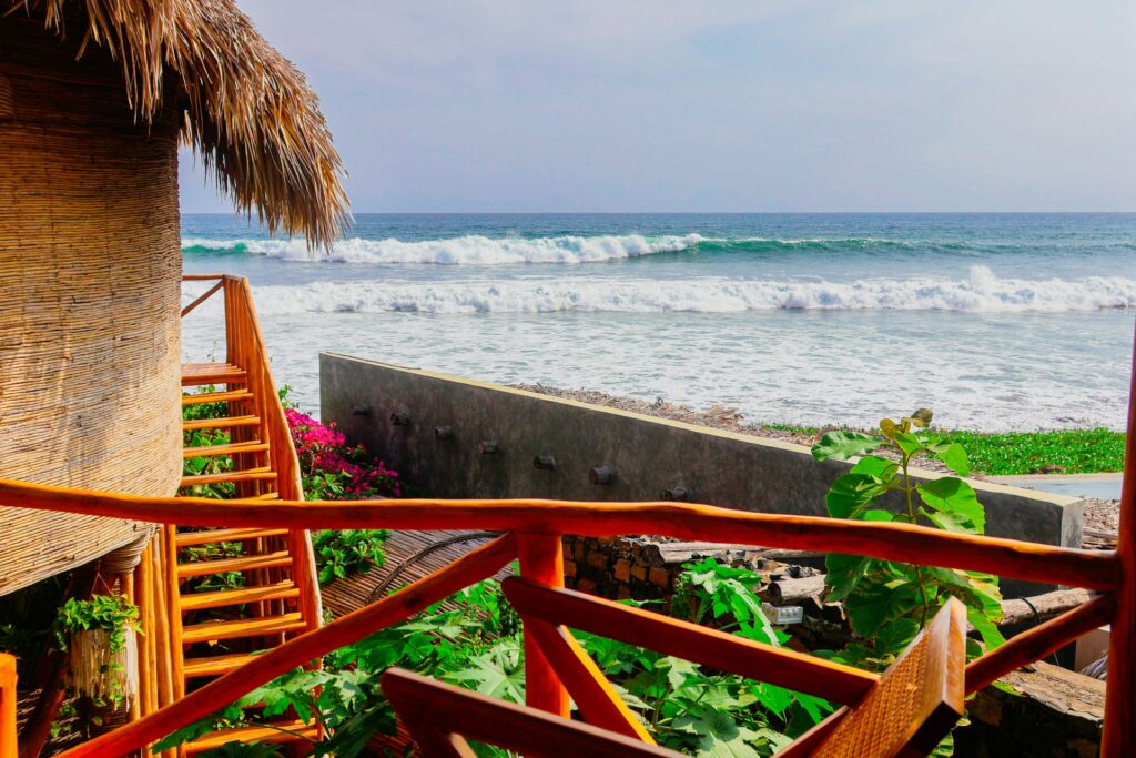 House infront of a wave breaking