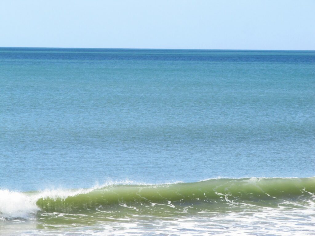 Wave breaking in Playa Caracol, Panama