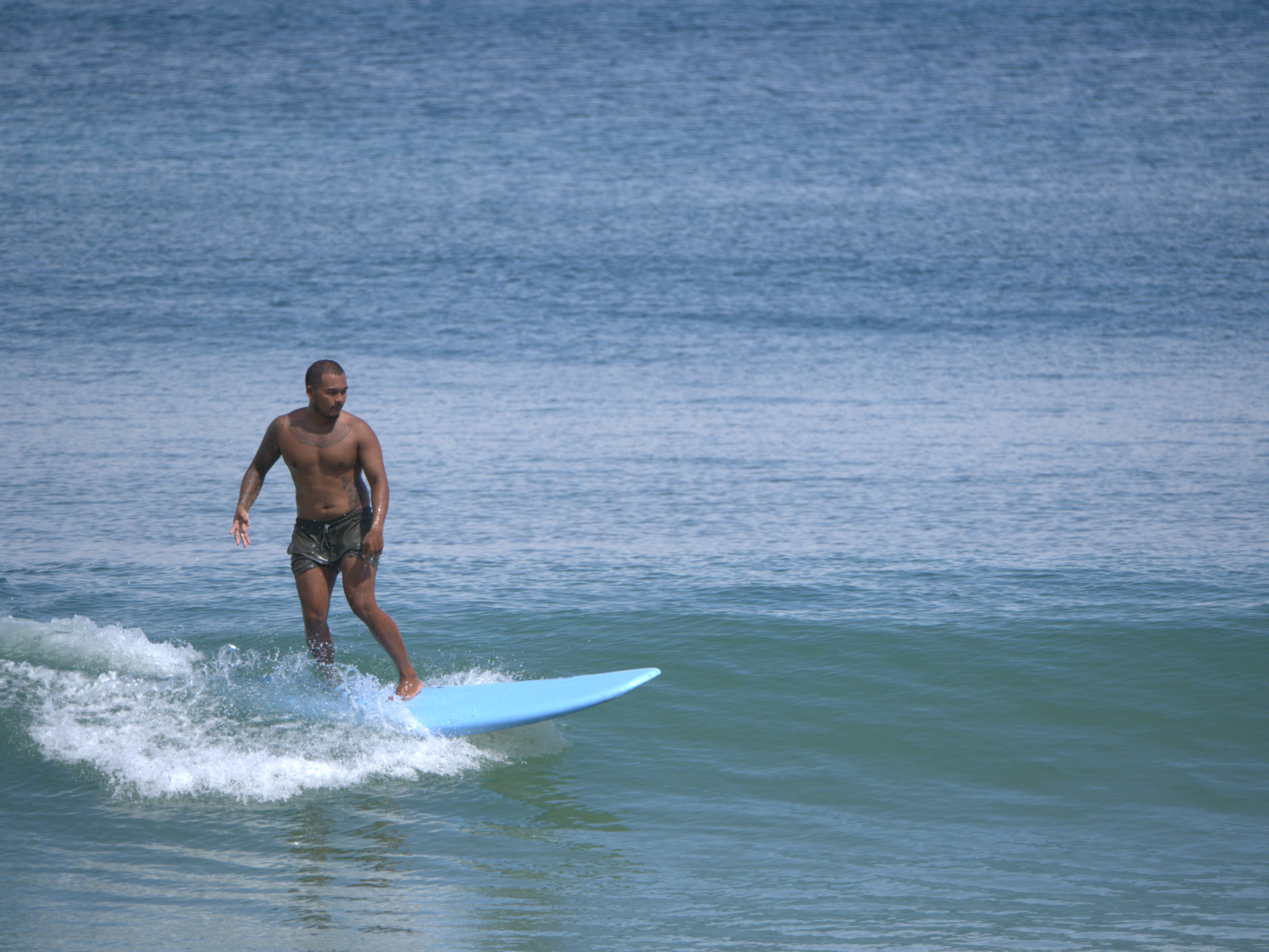 A gorgeous shot taken by Bang Tao Surf of some of the waves in the area.