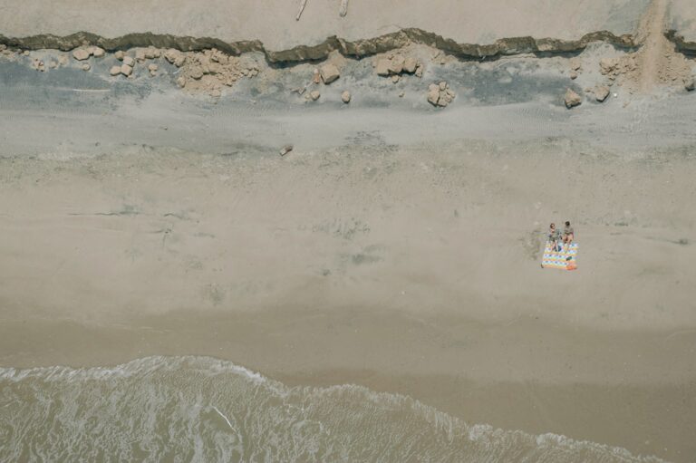 Beach in Ecuador with people sunbathing