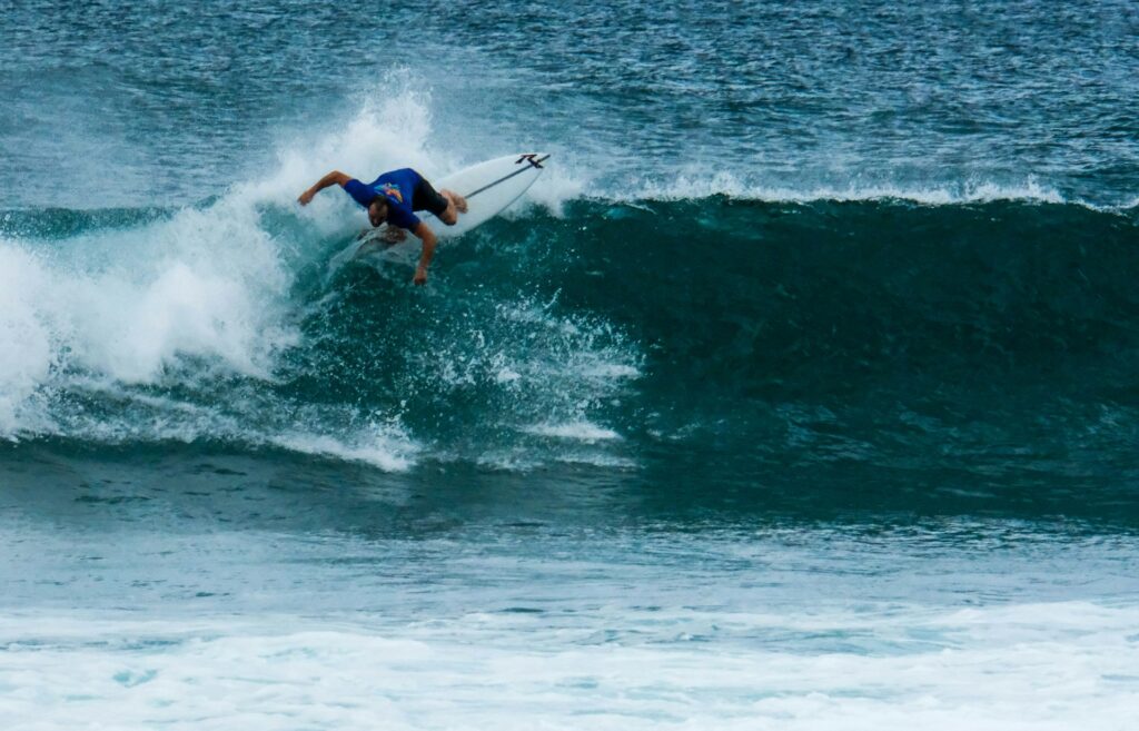 A fun wave to be surfed at Hikkaduwa beach.