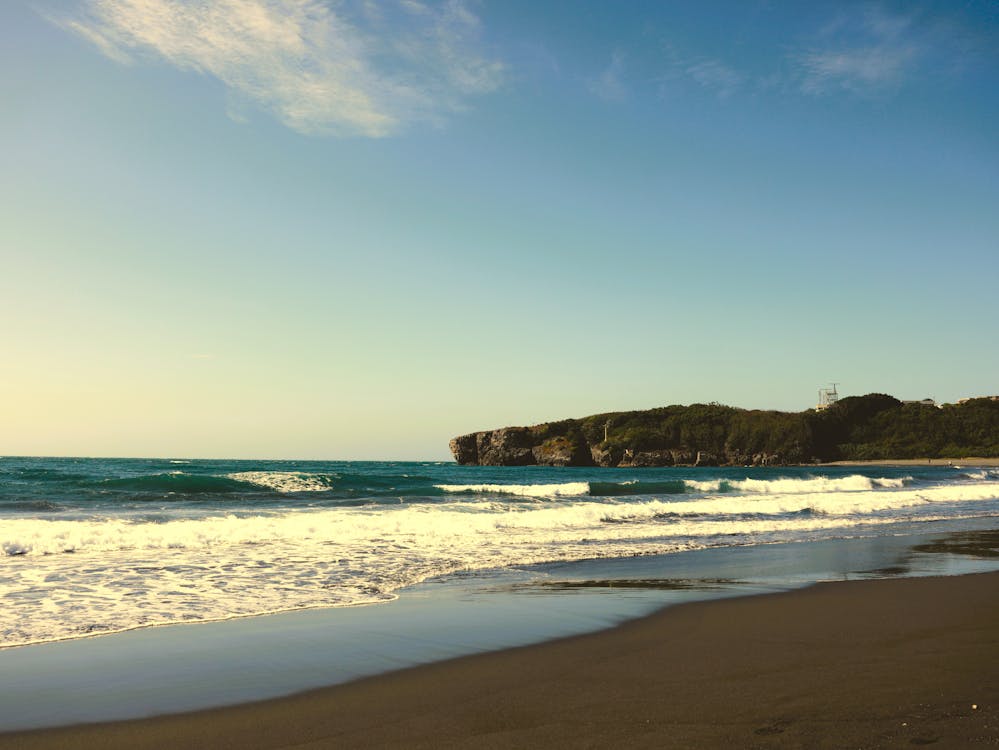 Beach in taiwan to surf