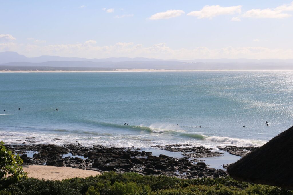 A good photo of the beauty of Jeffrey's Bay, during a lull in the sea.