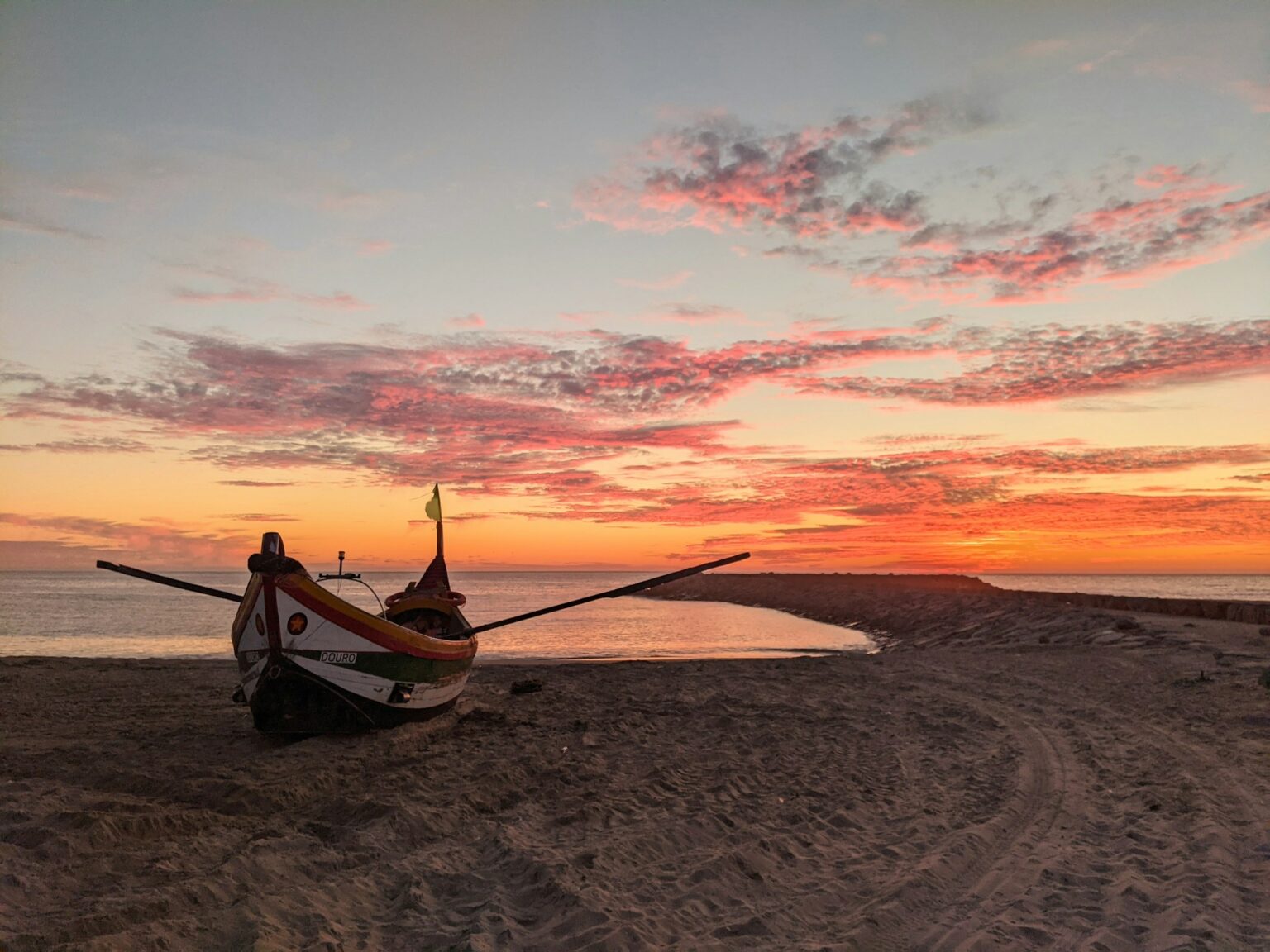 A sunset in Espinho, near Praia do Piscatório.