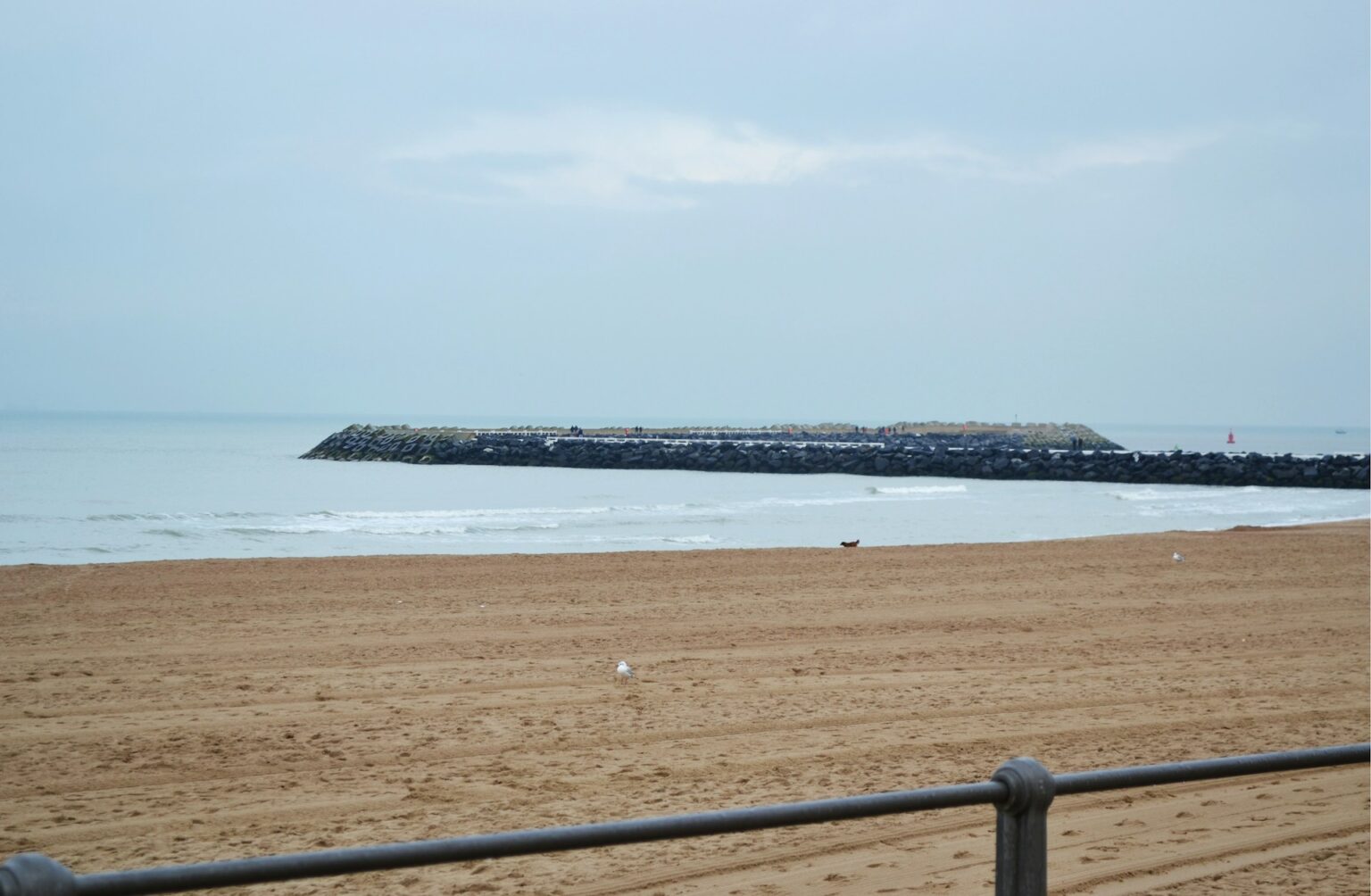 A view of some waves breaking near the jetty at Oostende.