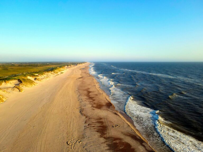 A nice landscape view of Hvide Sande and its long stranded beach.