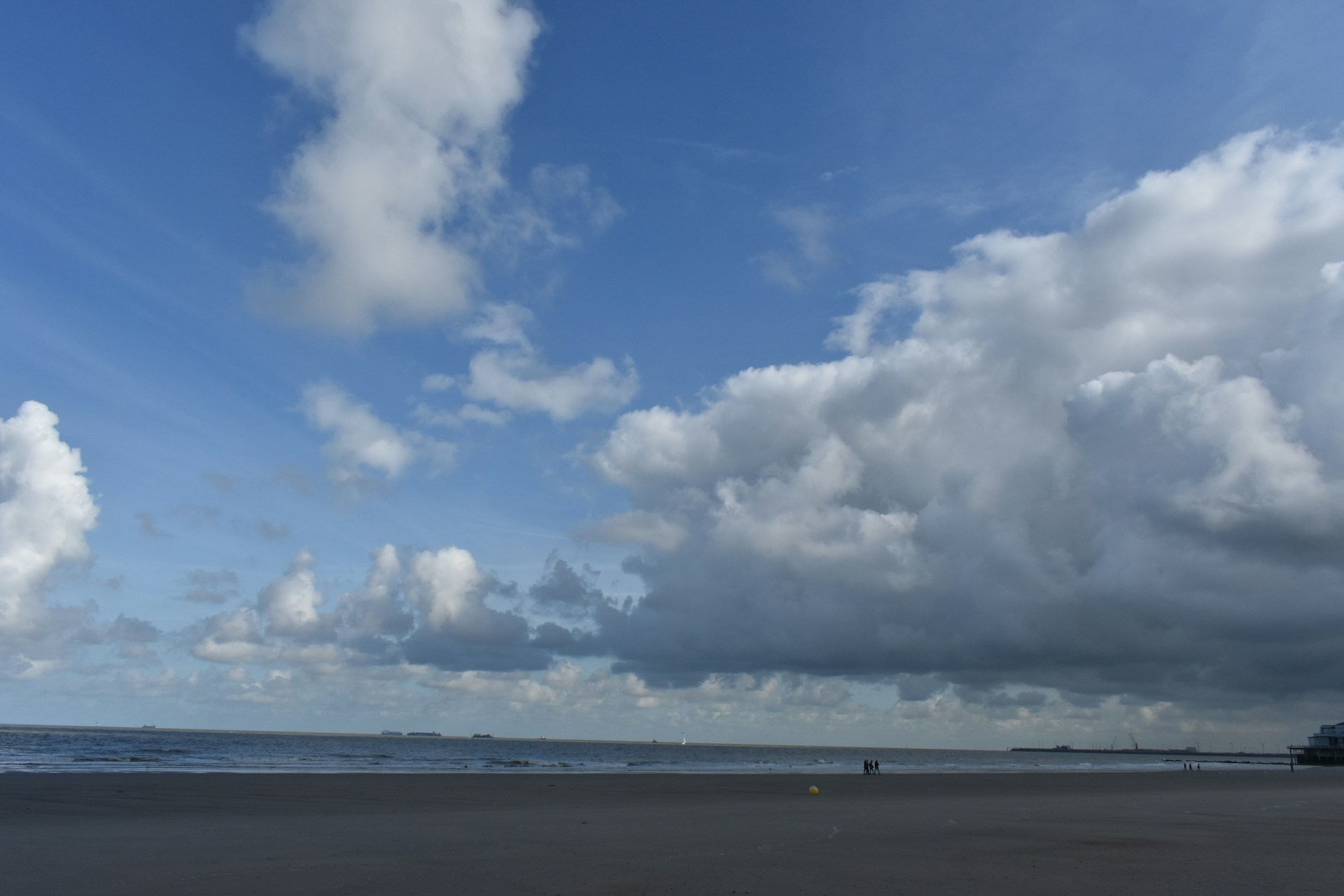 A view of the wide beaches at Blankenberge.
