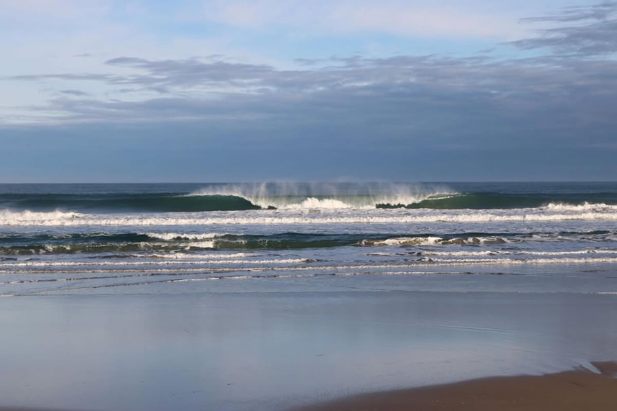 Some mysto tubes around the San Vicente area. Photo provided by Buena Onda Surf School.