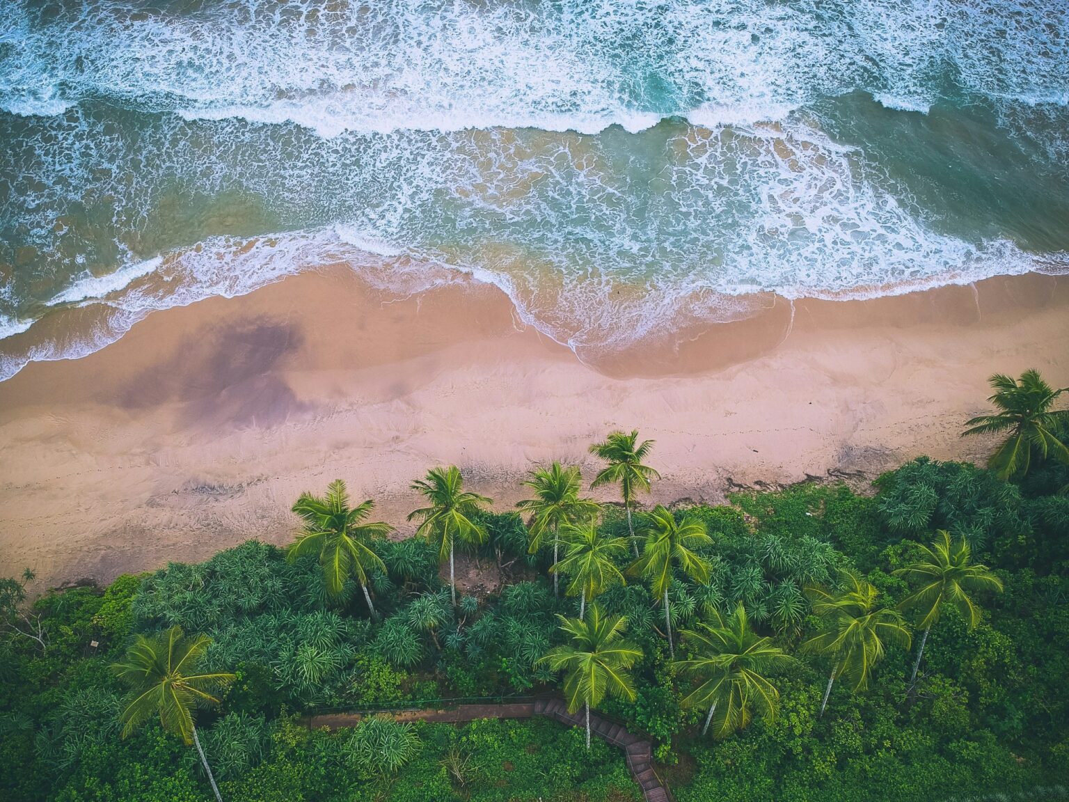 Just a overview shot of Maaliyadda Beach.